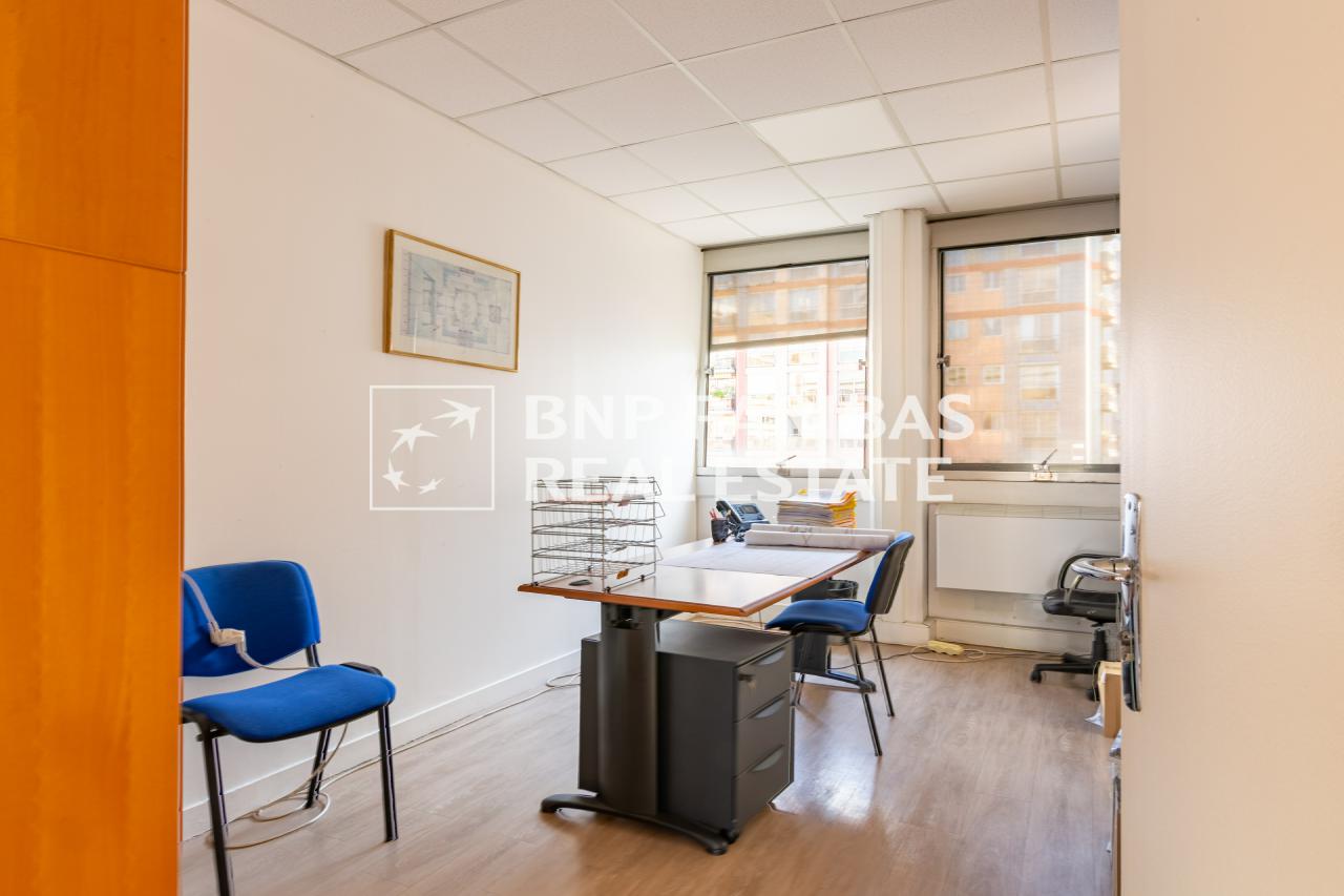 Bureau Paris 1076m² Location bureau Paris OLBUR2206157 11